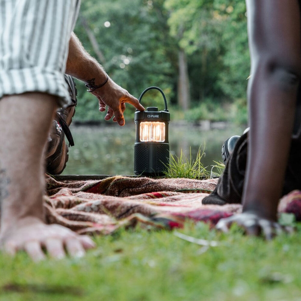 252584-pure-woodland-glow-outdoor-led-light-lamp-bluetooth-speaker