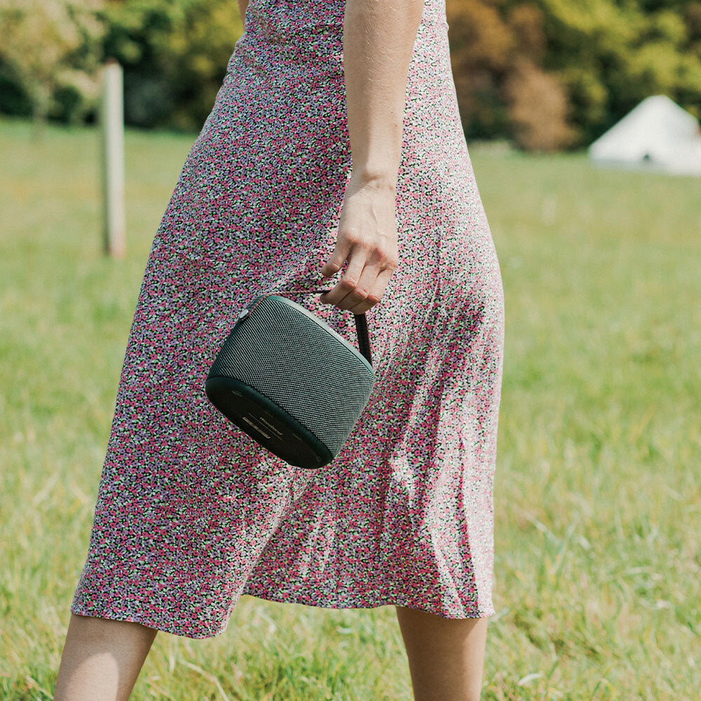 251891-pure-woodland-outdoor-waterproof-bluetooth-speaker