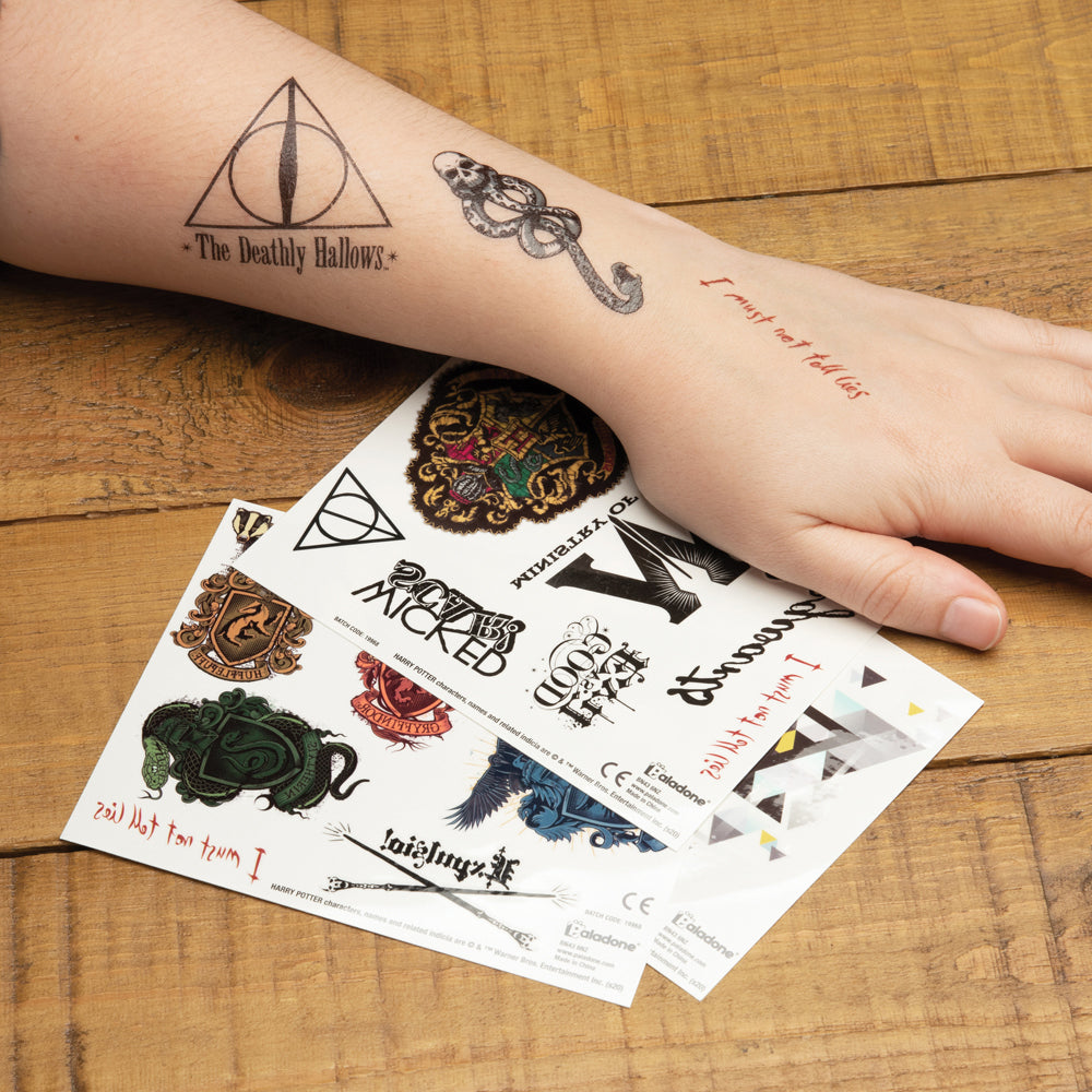 5055964739652-harry-potter-temporary-tattoos-kids-children-body-art-8y