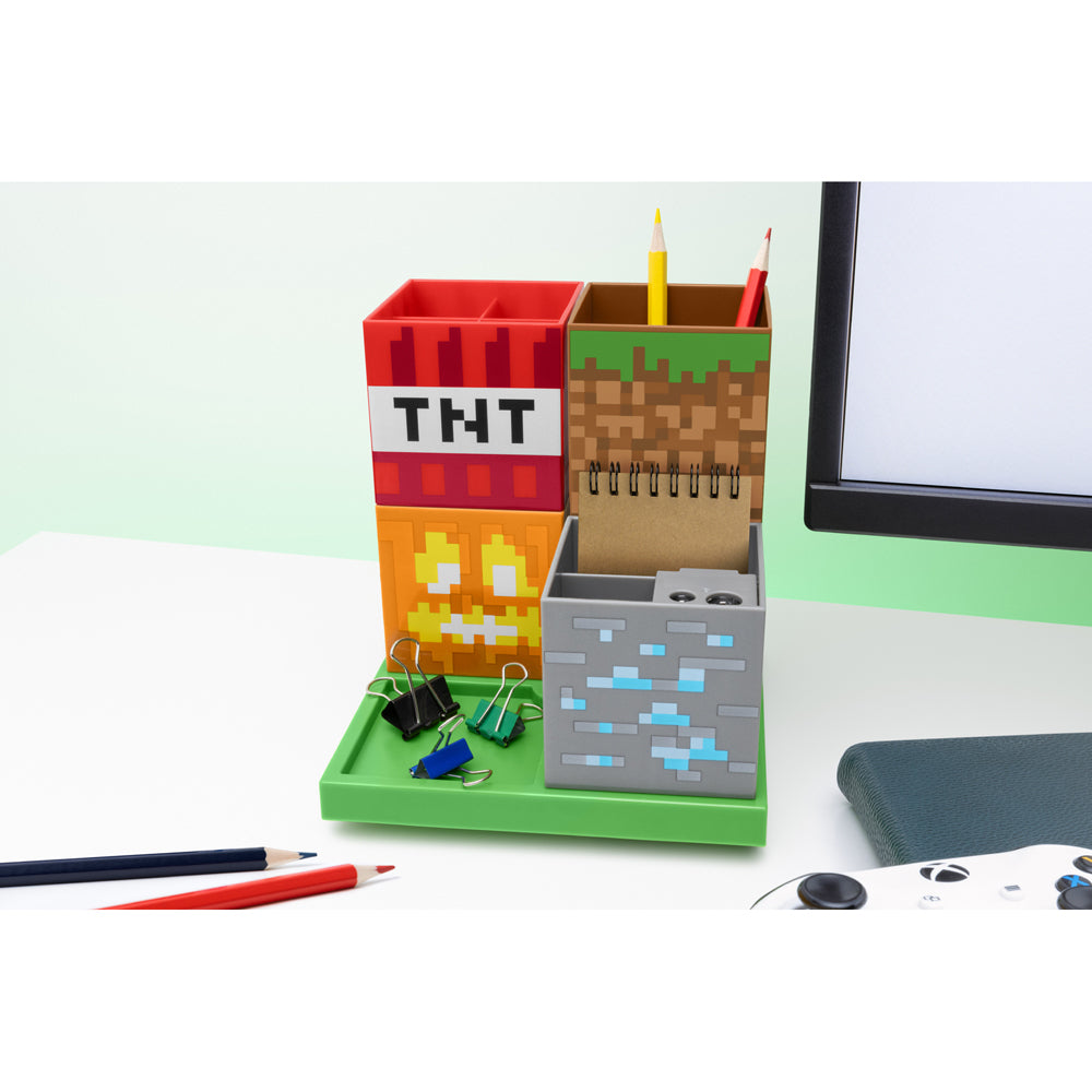 5056577711202-minecraft-15cm-desktop-organiser-pen-pencil-stationery-holder