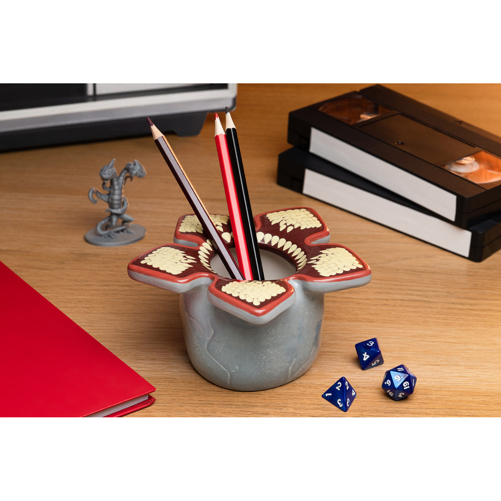 5055964789633-stranger-things-demogorgan-pen-pot-desktop-organiser