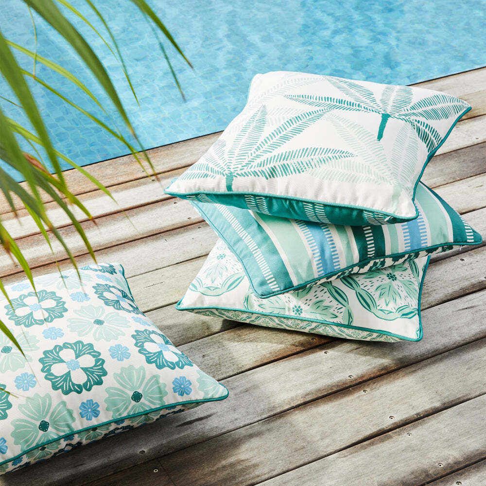 J.Elliot Home Bailey Outdoor Cushion 50x50cm Pine Green Multicolour