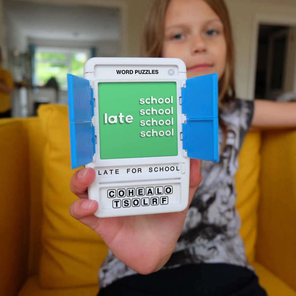 Poptacular 100 Pics Quizz Word Puzzles Flash Card Game Set 6y+