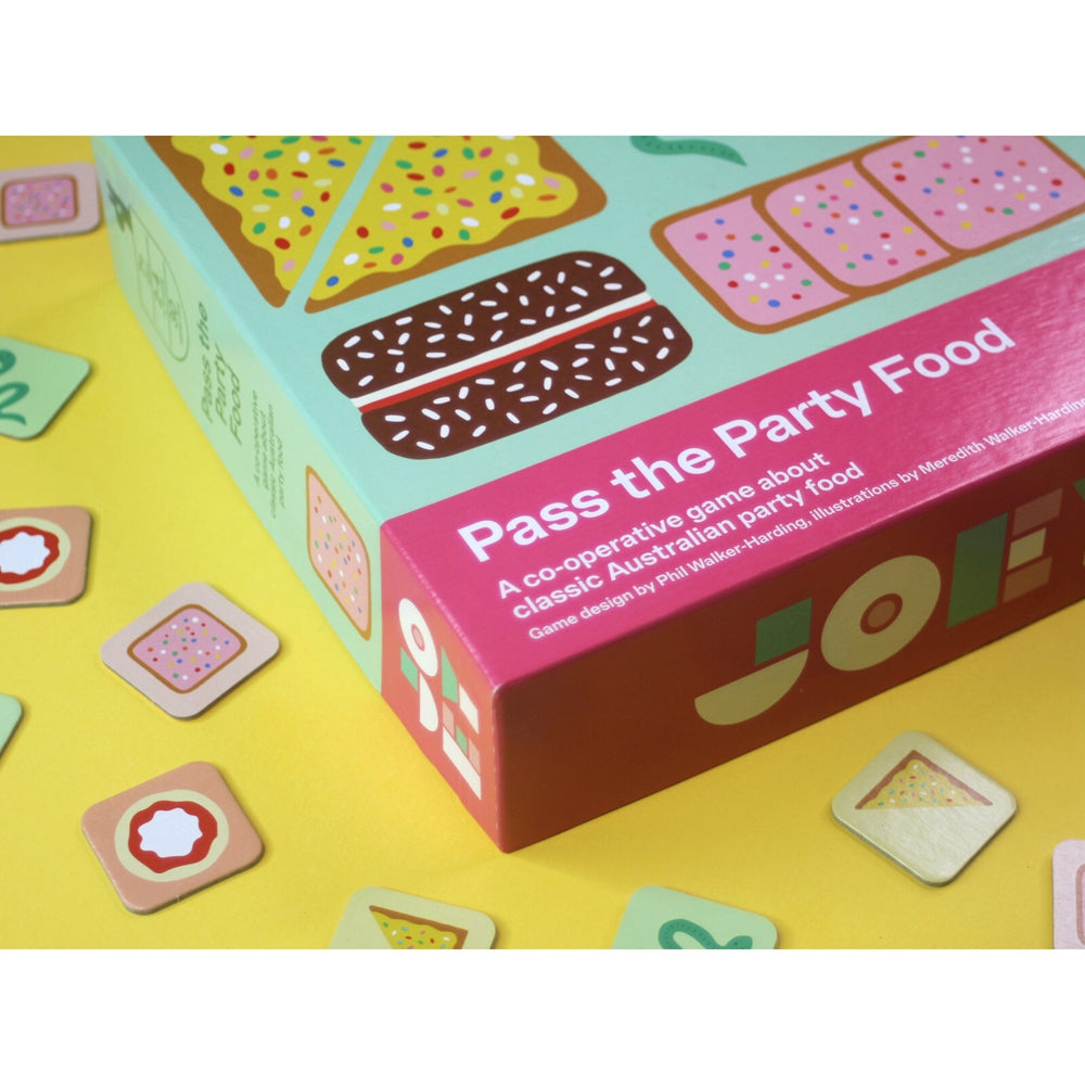 113806-joey-games-pass-the-party-food-cooperative-board-game-7y