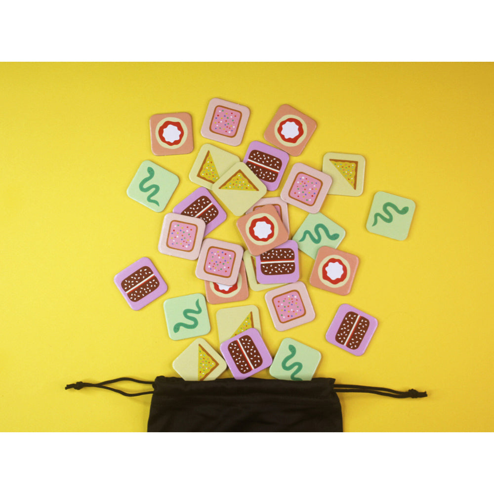 113806-joey-games-pass-the-party-food-cooperative-board-game-7y