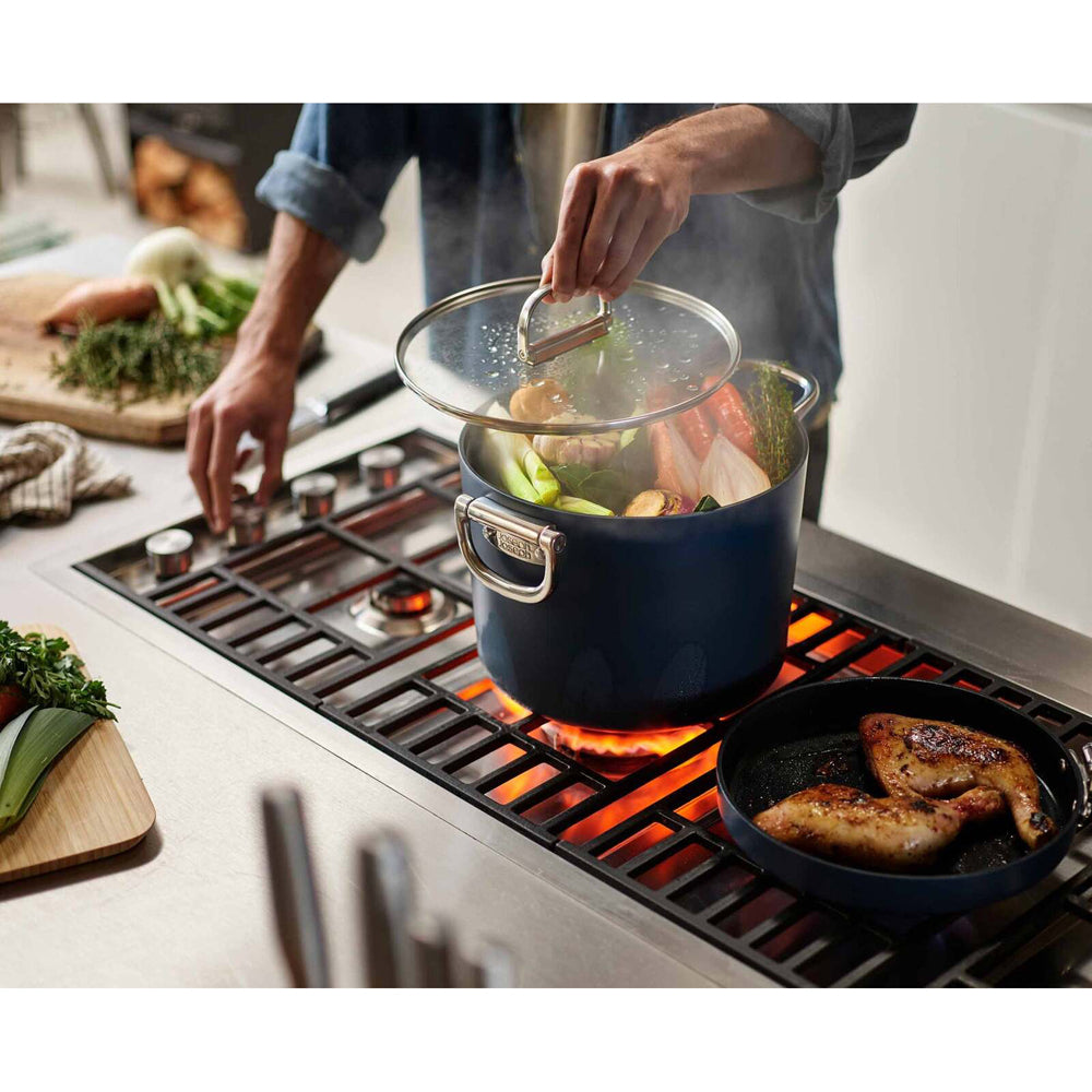 45045-joseph-joseph-space-folding-handle-non-stick-stock-pot-lid-25cm-8-5qt