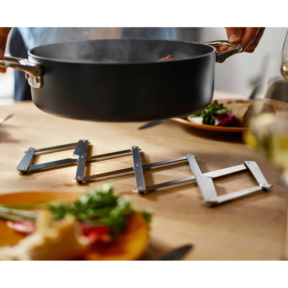 45058-joseph-joseph-space-stainless-steel-expanding-trivet