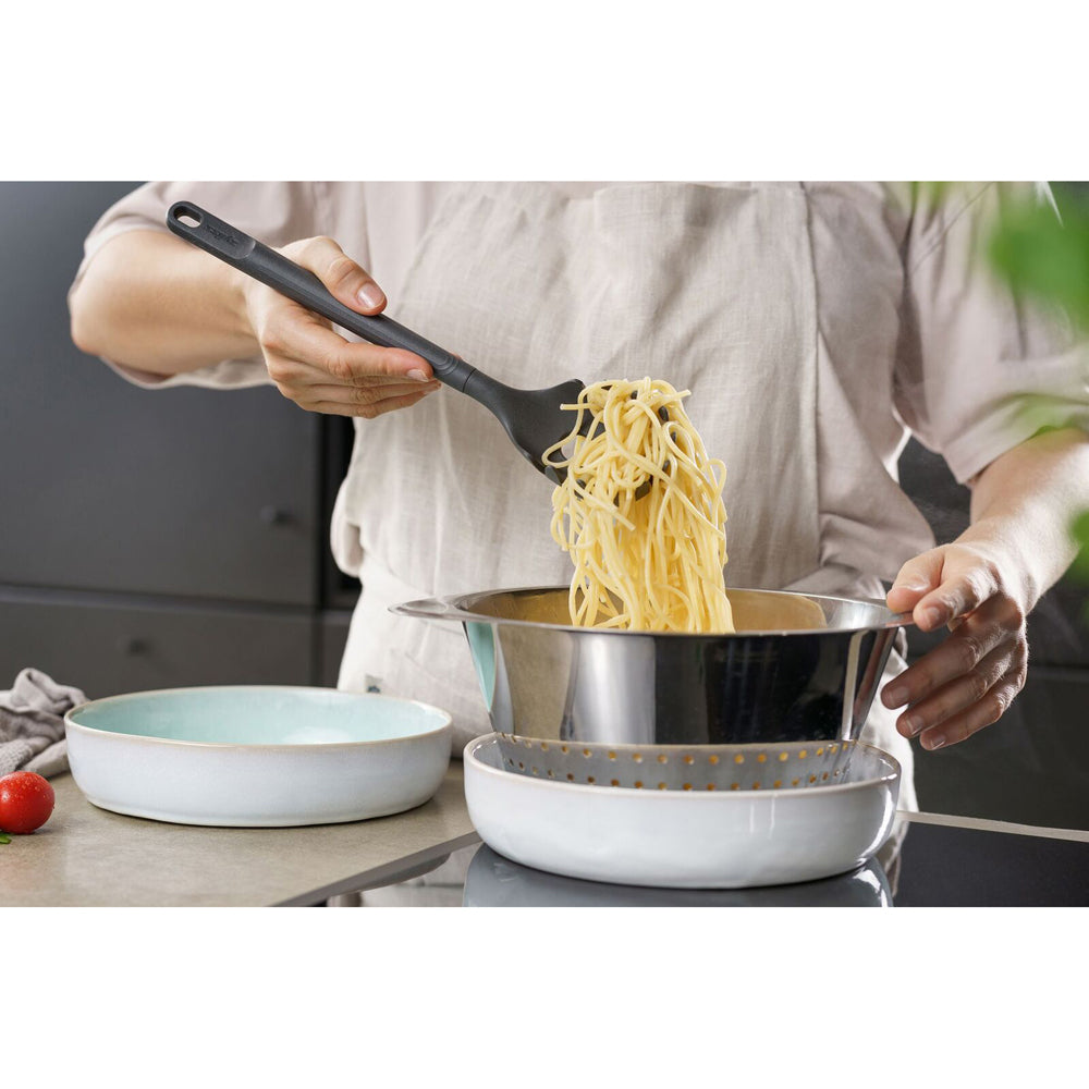 13515-zyliss-spaghetti-server-nylon-pasta-fork-31cm-grey