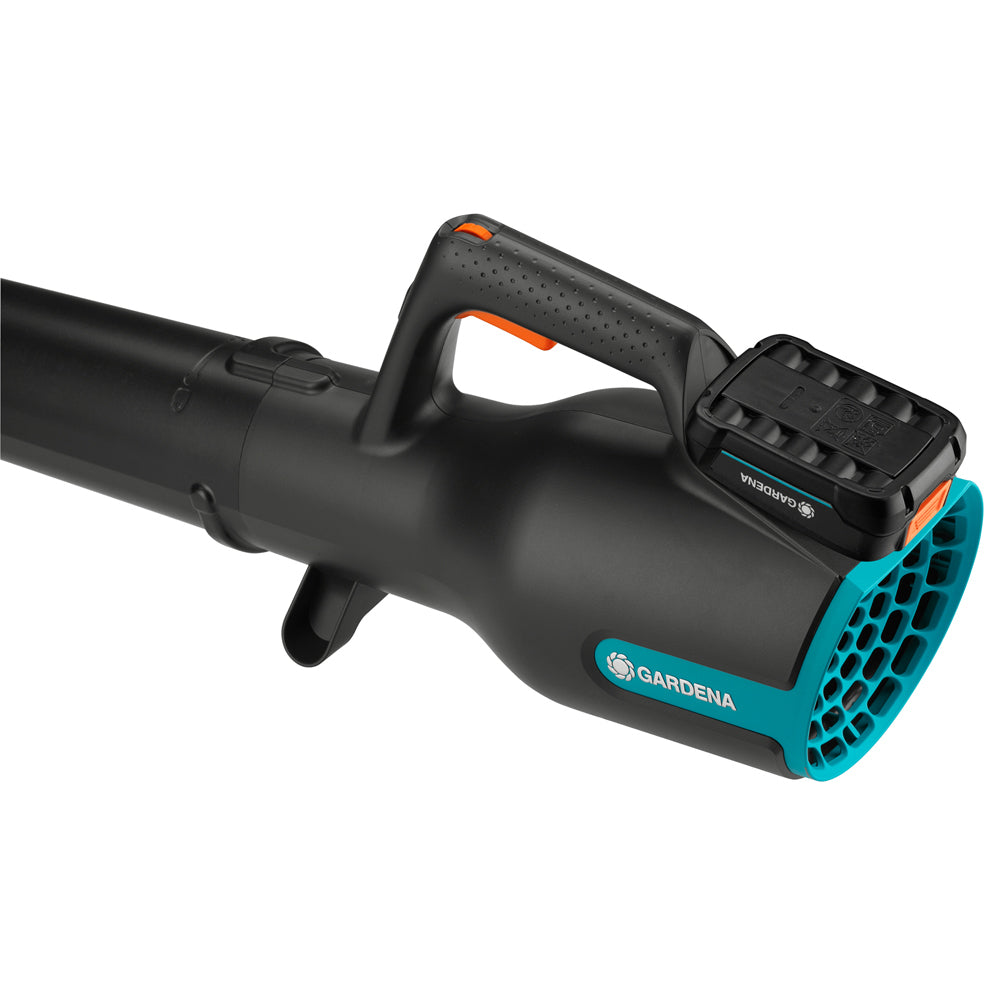 Gardena Battery Cordless Blower Powerjet 18V P4A  Set Kit