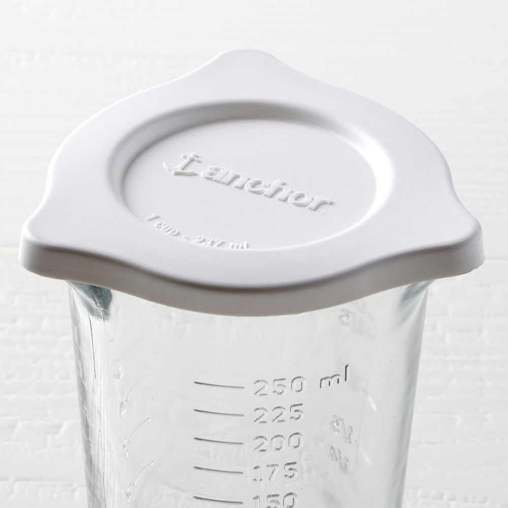 77046-anchor-hocking-triple-pour-measuring-glass-w-lid-240ml-clear