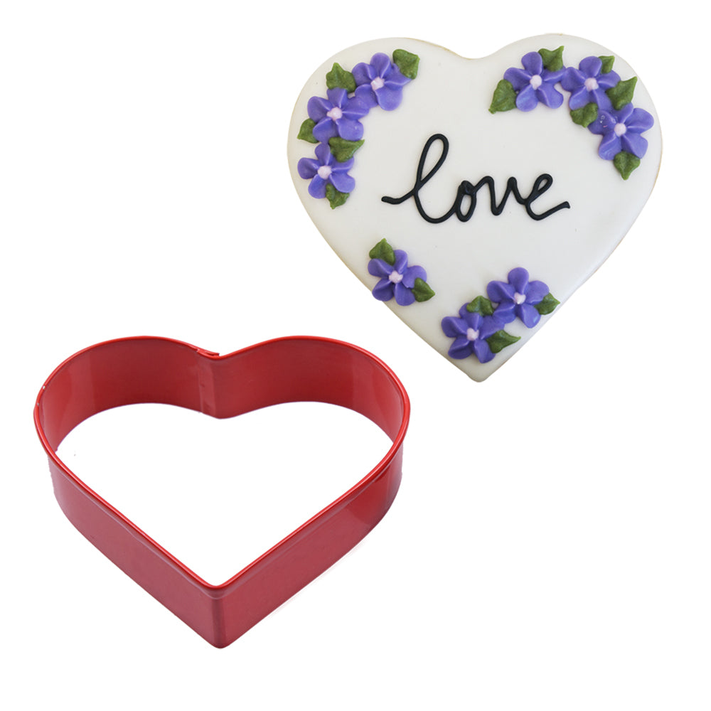 2700-11-r-m-heart-cookie-cutter-polyresin-coated-steel-8cm-red