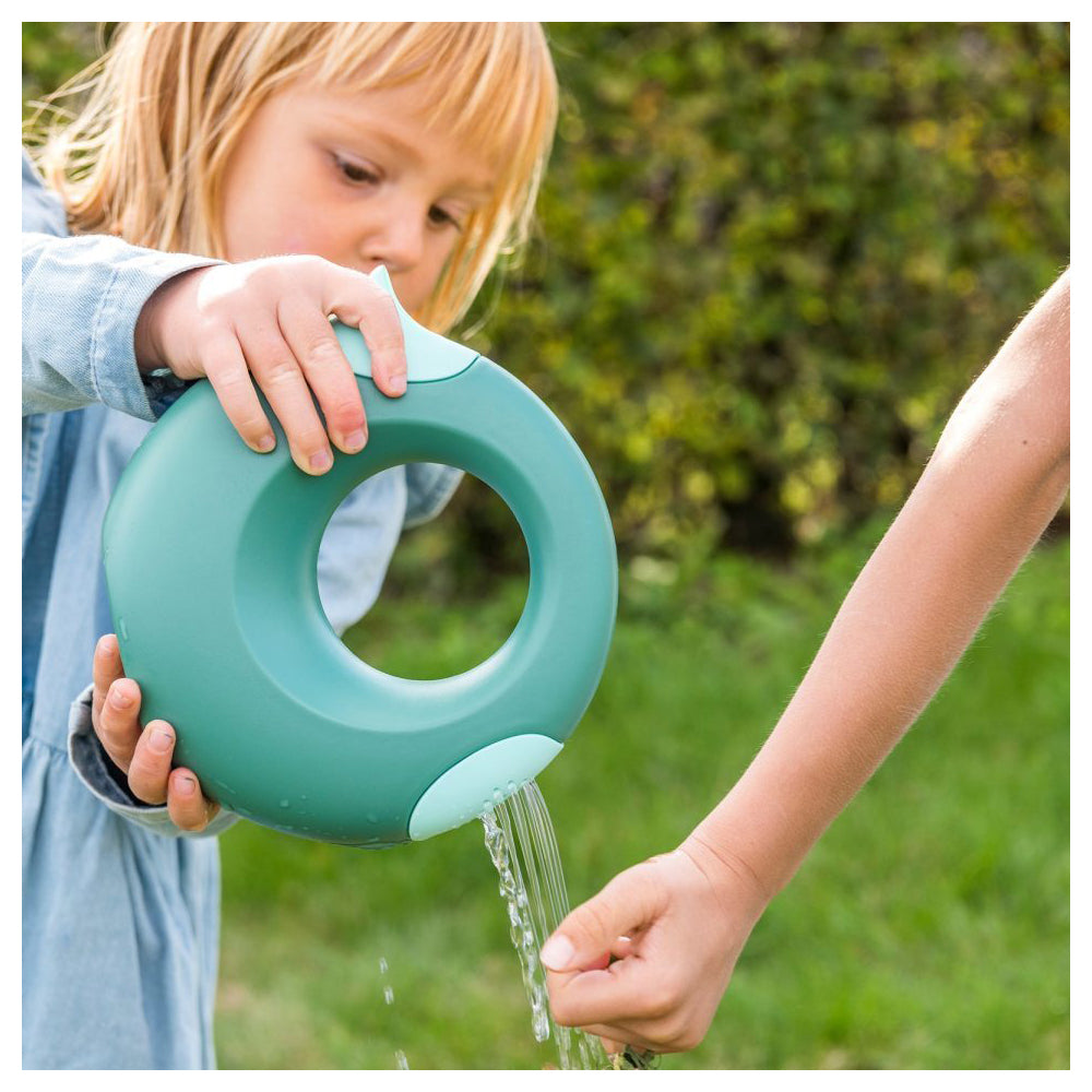 173588-3pc-quut-garden-set-rake-watering-can-ball-green-kids-toy-1y