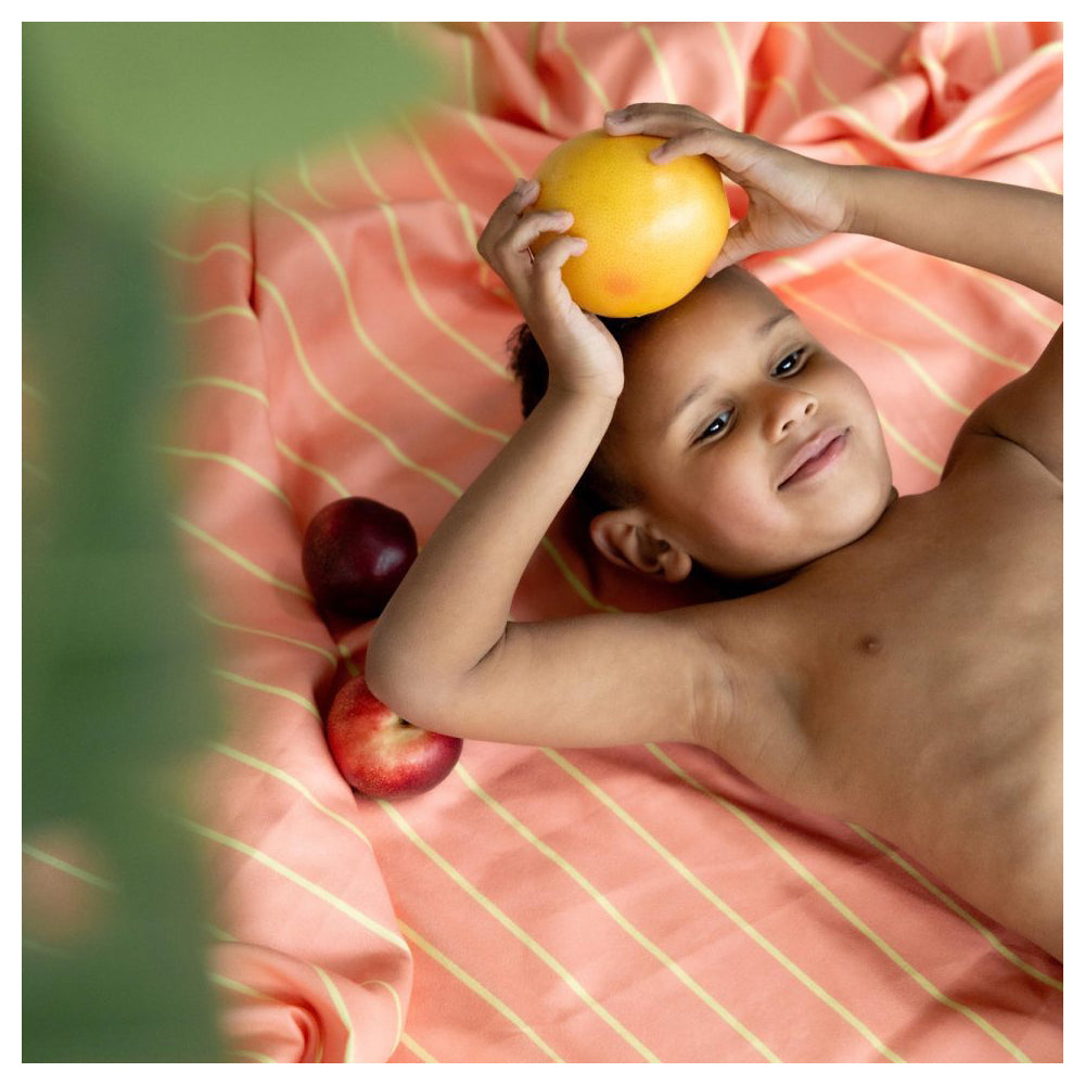 174202-quut-playtowels-kids-children-180x180cm-xl-balancing-game-6m