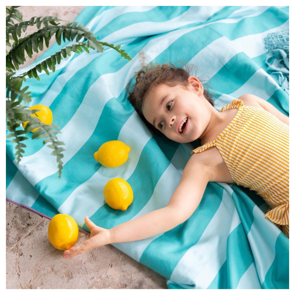 174226-quut-playtowels-kids-children-180x180cm-xl-bullseye-name-it-6m