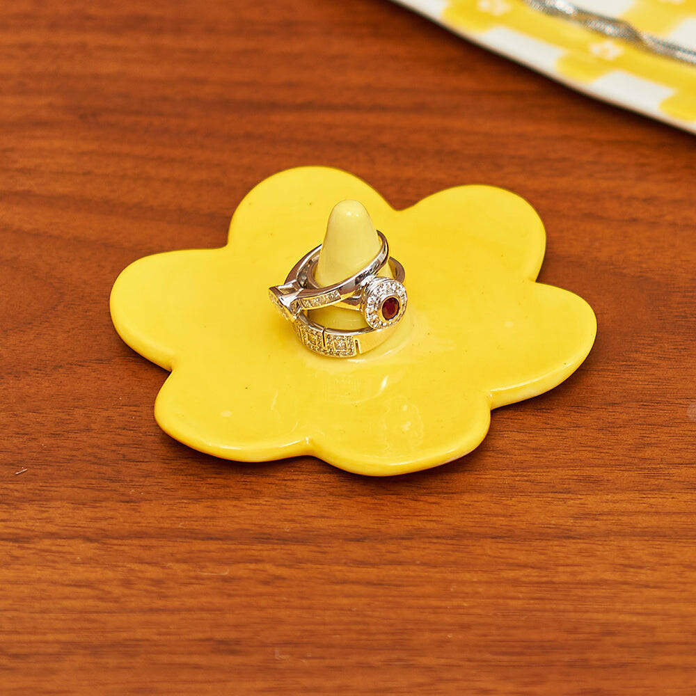 16dry-annabel-trends-daisy-ceramic-ring-holder-9x3cm-yellow