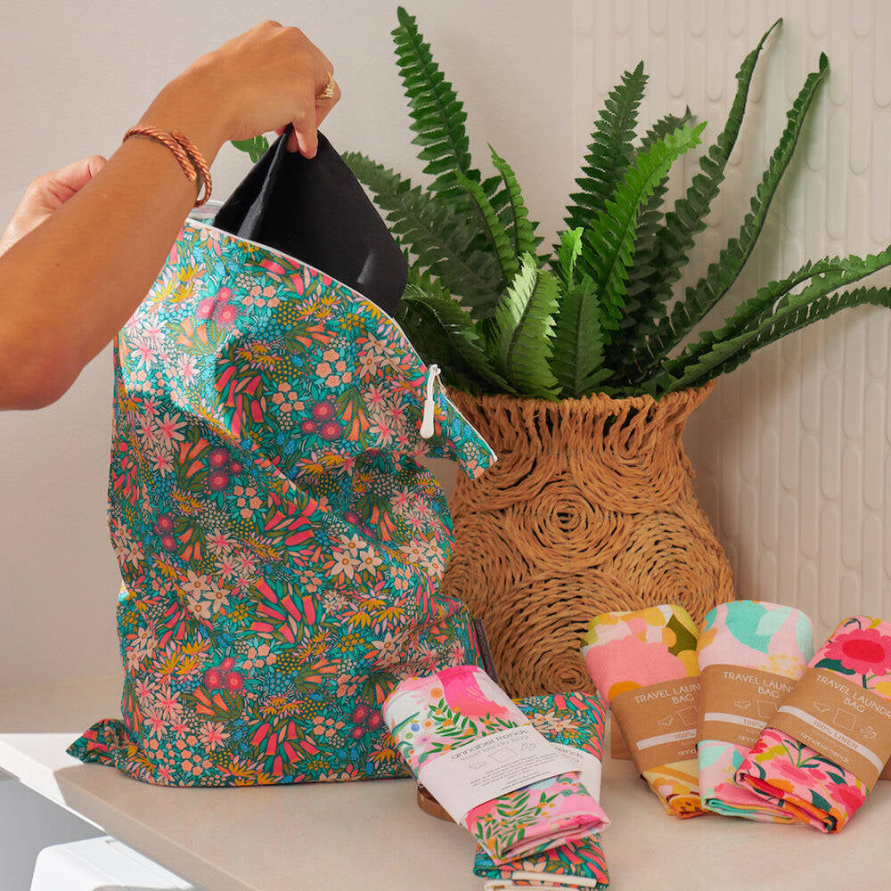 205fof-annabel-trends-cotton-laundry-bag-35x50cm-field-of-flowers