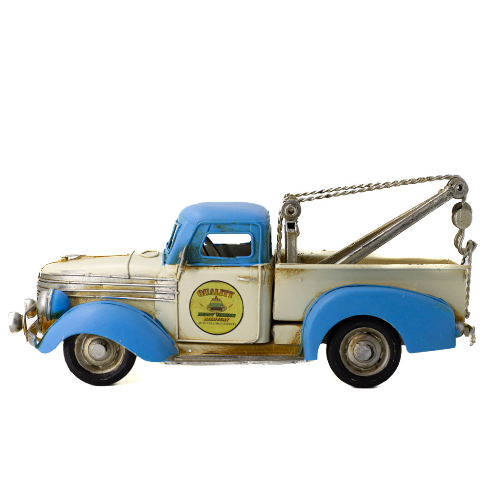 31156-boyle-vintage-tow-truck-metal-ornament-blue-white-29cm