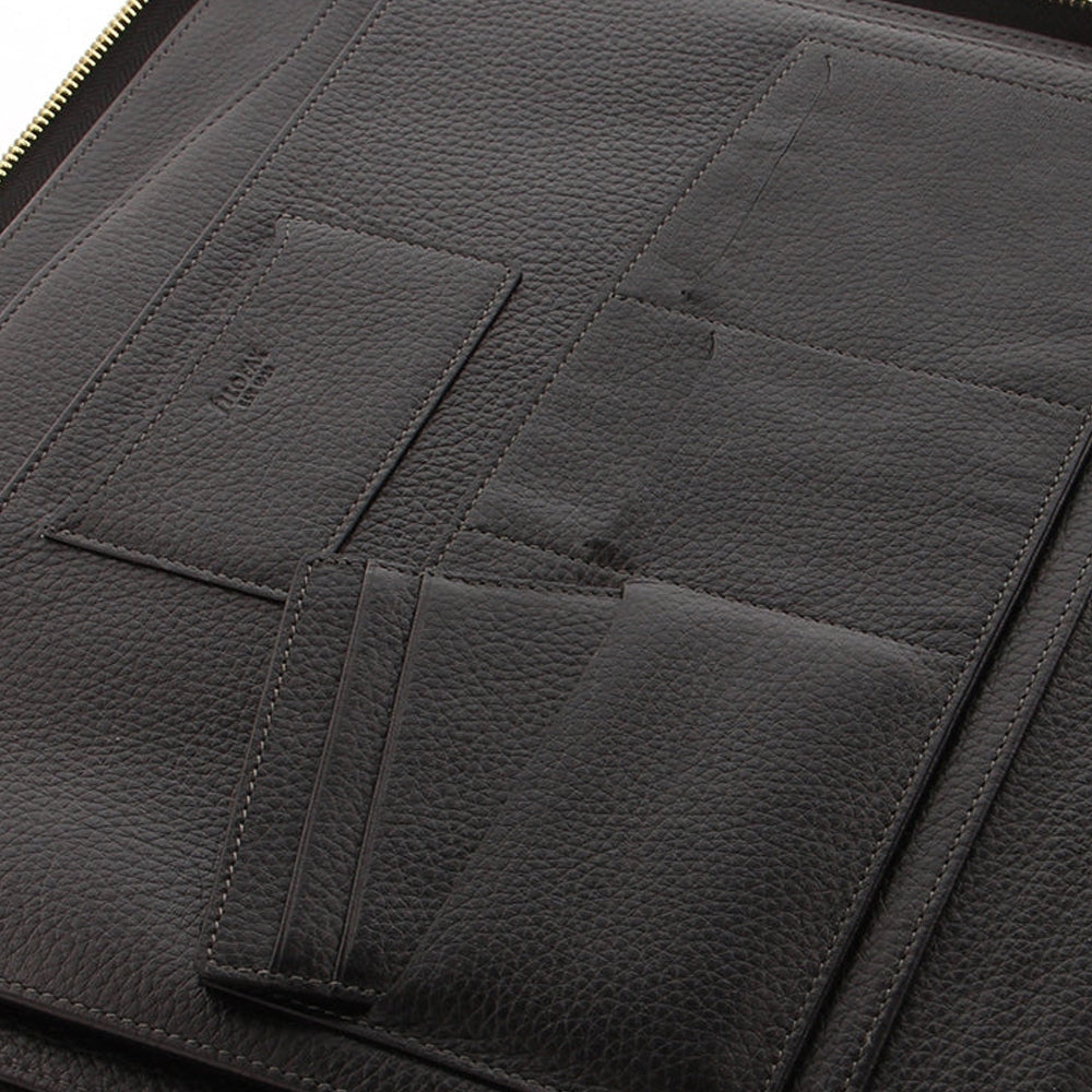 110936-filofax-classic-stitch-a4-writing-folio-notebook-soft-zip-leather-black