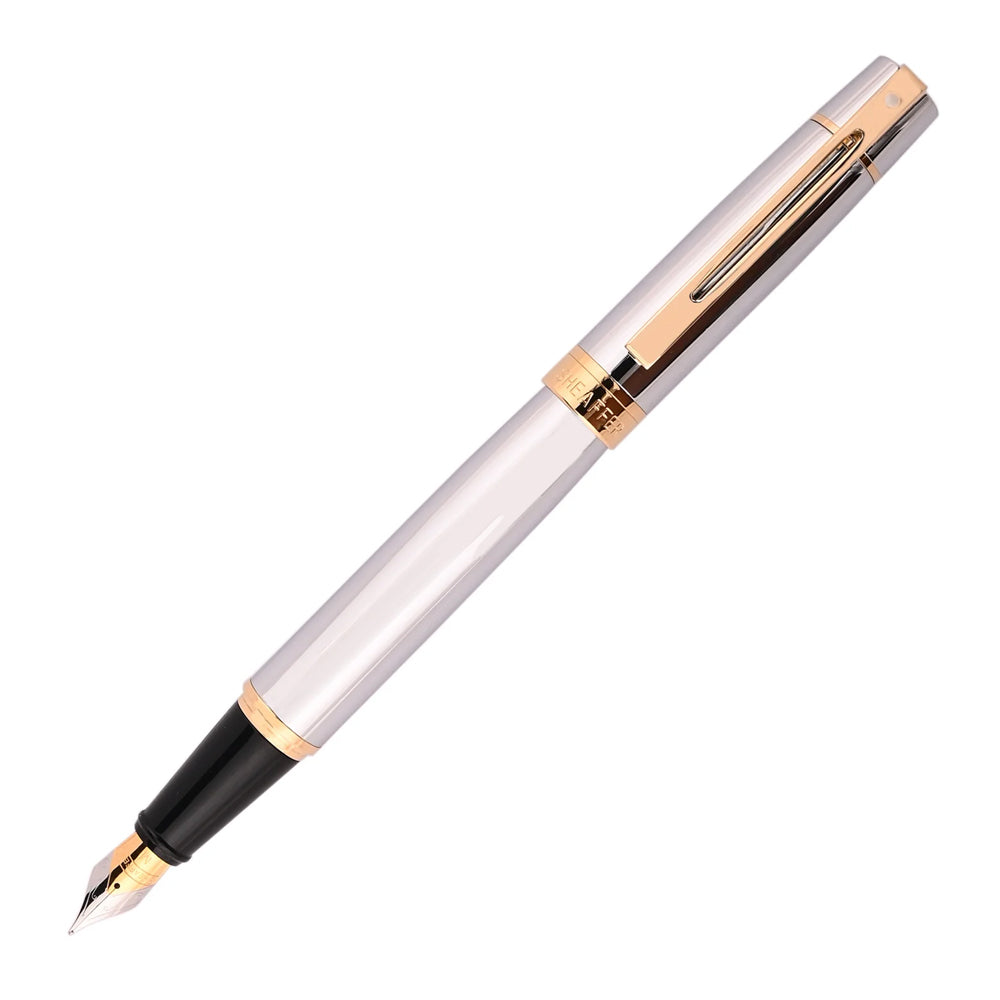 117885-sheaffer-300-fountain-pen-medium-nib-chrome-gold-trim