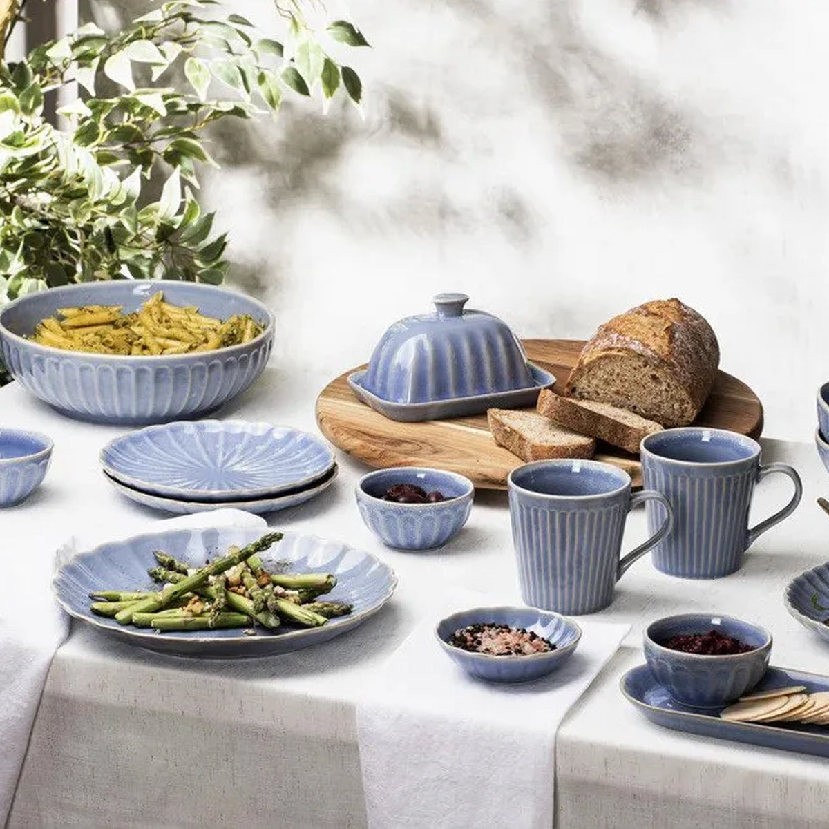 60665-4pc-ladelle-marguerite-stoneware-side-plate-19-8x19-8x2-7cm-powder-blue