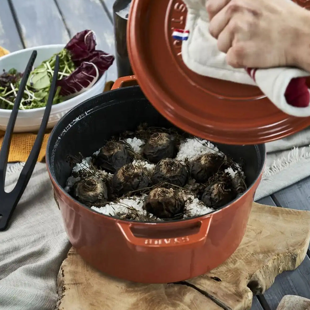 65370-staub-20cm-2-2l-cast-iron-cocotte-pot-round-cinnamon