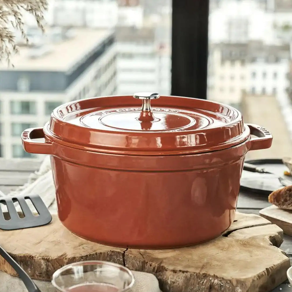 65370-staub-20cm-2-2l-cast-iron-cocotte-pot-round-cinnamon