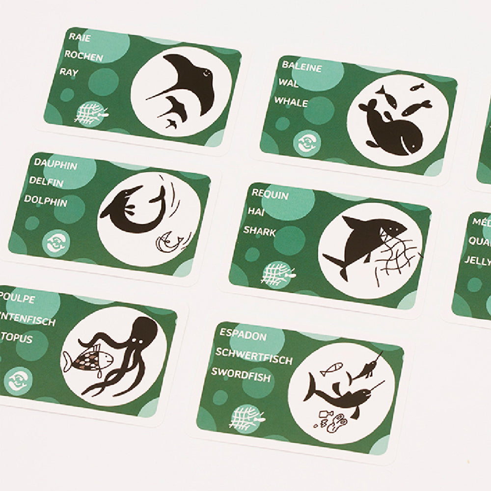 Helvetiq Fish n Flip Kids/Family Strategy Card Game 7y+