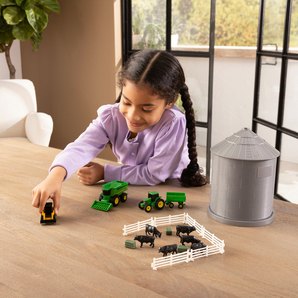 47595-20pc-john-deere-farm-playset-w-grain-bin-1-64-scale-kids-toy-3y