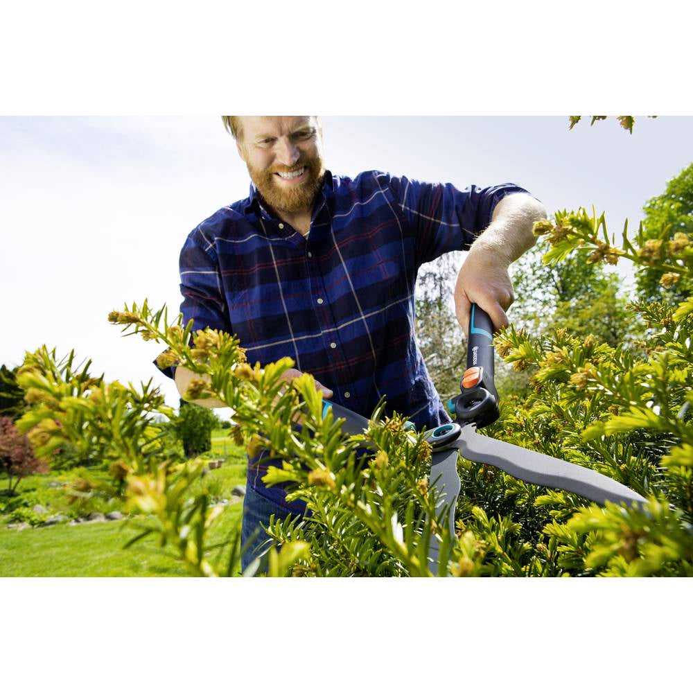 Gardena 2-In-1 EnergyCut Hedge Trimmer/Clipper Shears