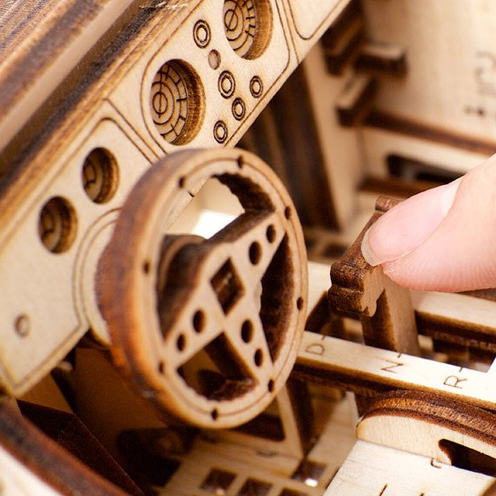 70052-ugears-roadster-vm-01-mechanical-diy-wooden-3d-puzzle-437pc