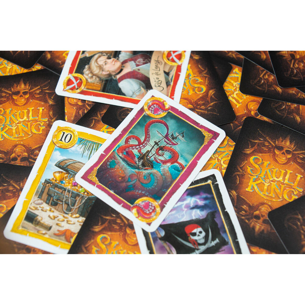 83148-grandpa-becks-games-skull-king-kids-card-game-8y