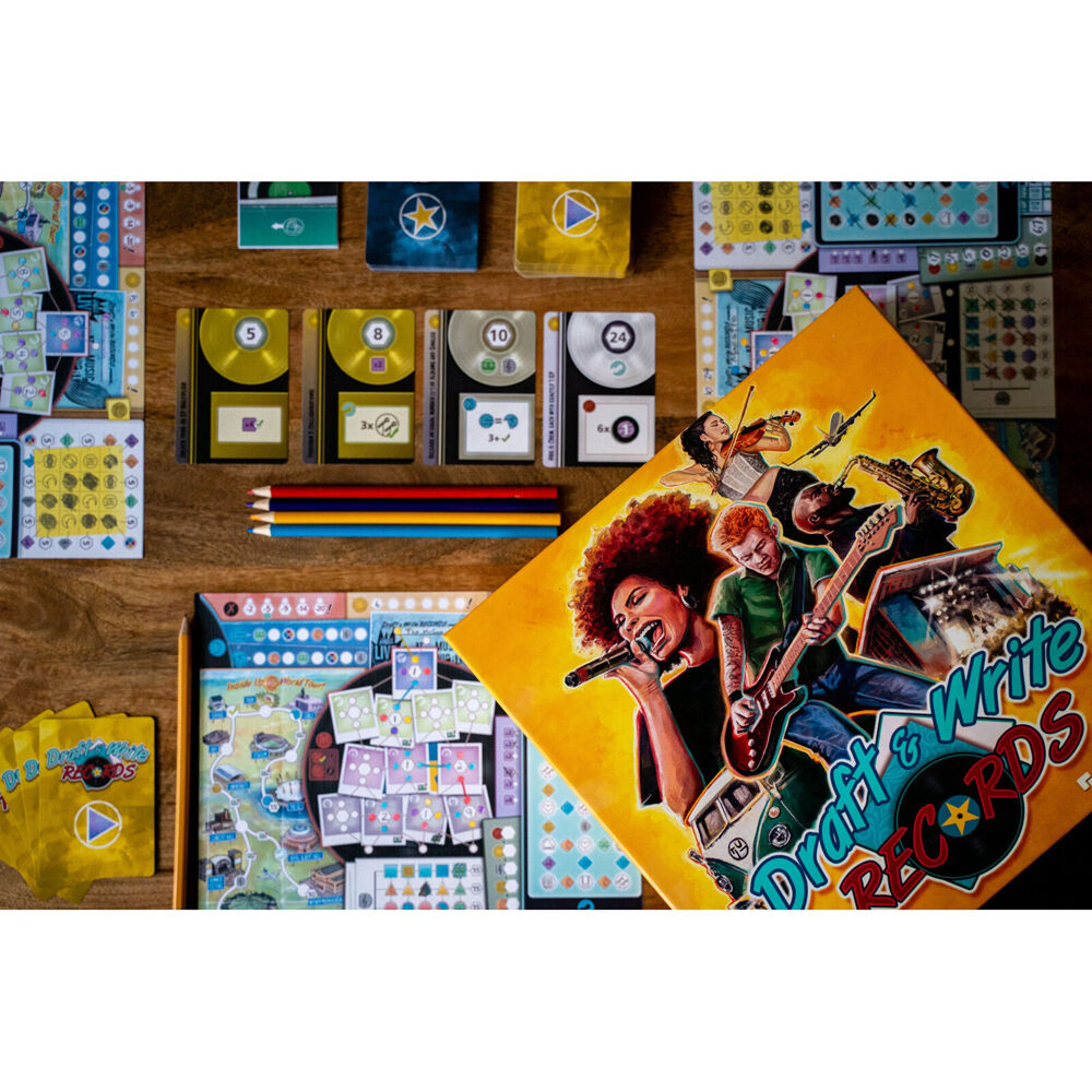 113071-inside-up-games-draft-write-records-kids-board-game-10y