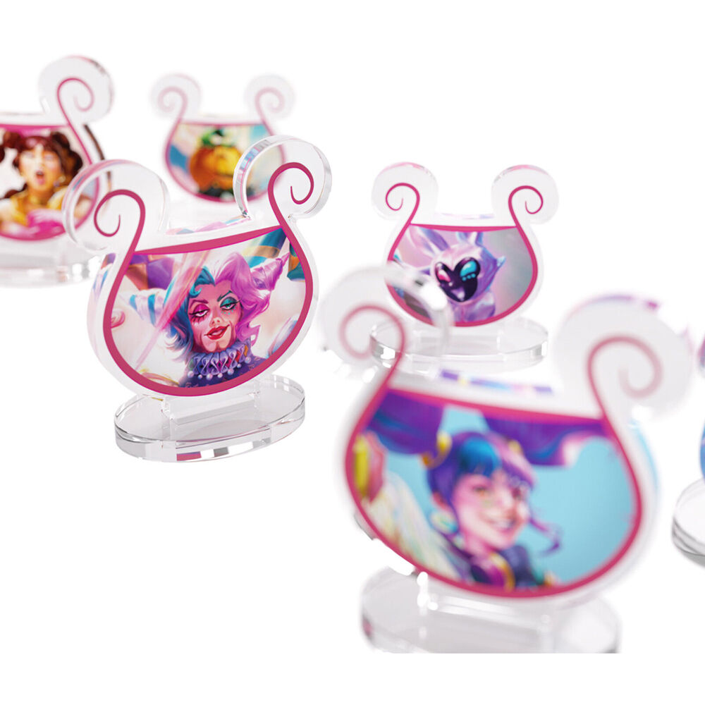 115320-8pc-altered-gamegenic-acrylic-hero-figure-premium-standees-lyra