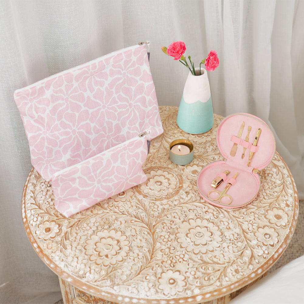 17vm-annabel-trends-vanity-scalloped-manicure-set-baby-pink