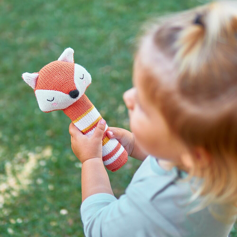 42rla-annabel-trends-knit-hand-rattle-baby-toy-18-5cm-lamb