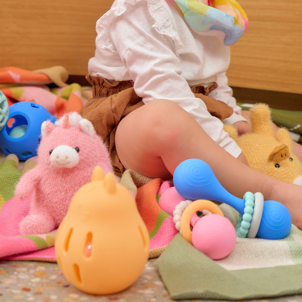 27drp-annabel-trends-silicone-dumbbell-rattle-baby-sensory-toy-pink