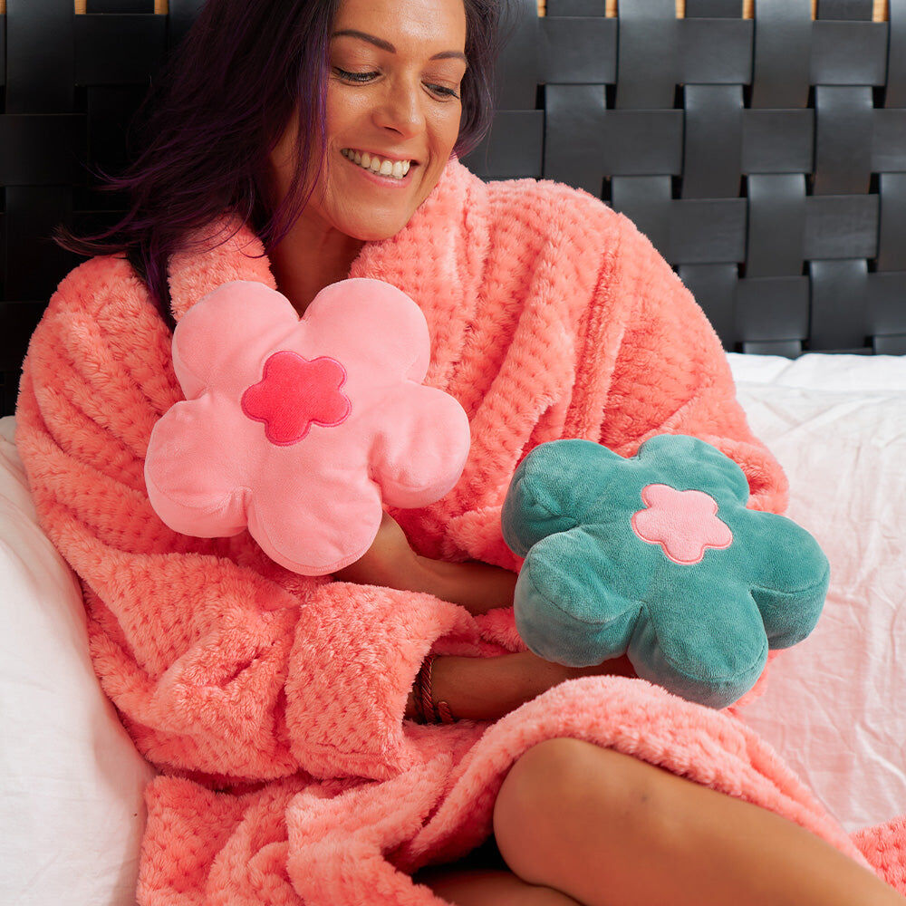 830fpg-annabel-trends-flower-heatable-insert-lavender-scented-pillow-green