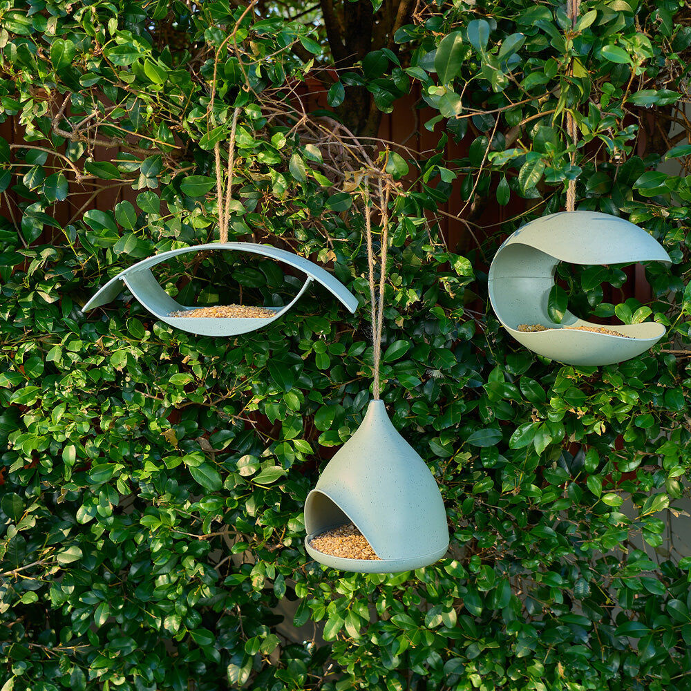 54bhpo-annabel-trends-bamboo-pod-bird-house-18x25cm-green