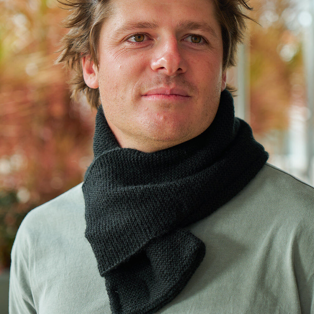 63ssb-annabel-trends-slip-through-knit-acrylic-yarn-scarf-unisex-77x14cm-black