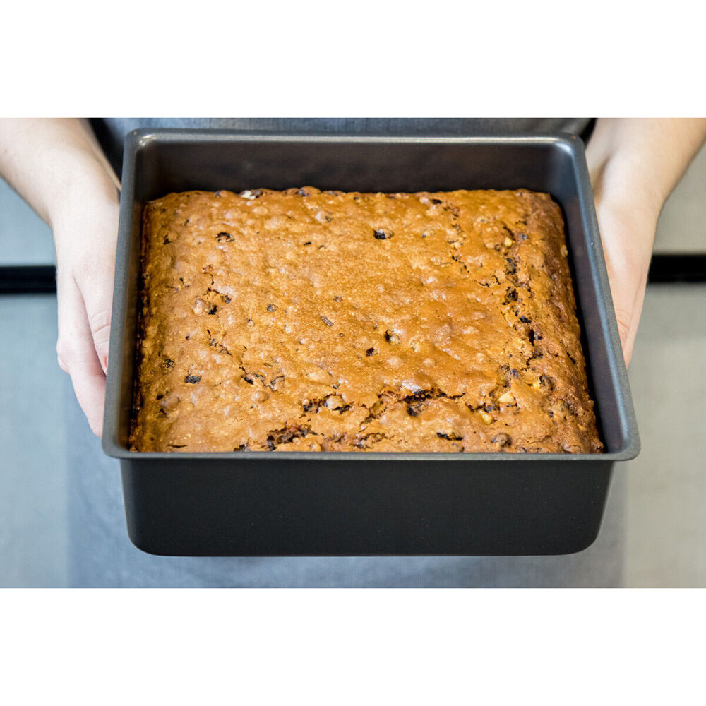 81073-mastercraft-25cm-heavy-loose-base-non-stick-square-deep-cake-pan-black