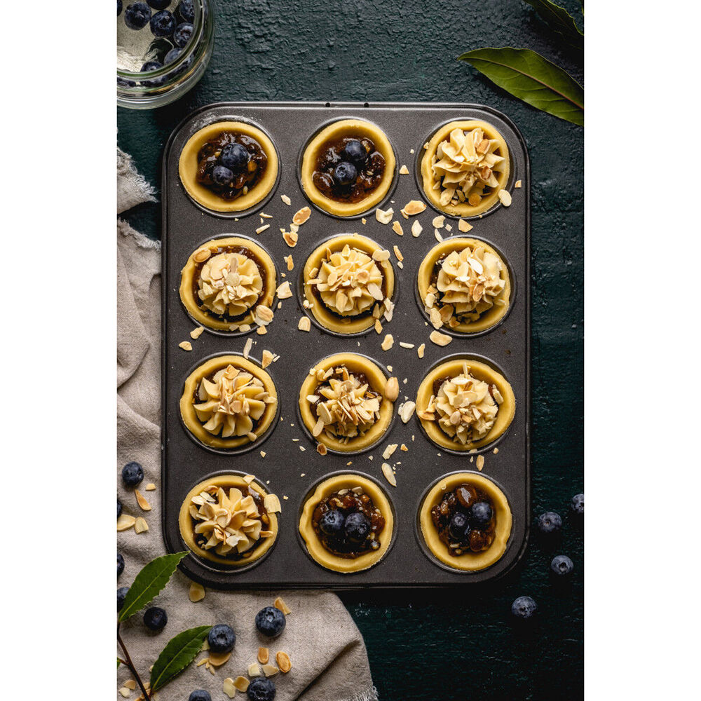 81098-mastercraft-26x20cm-heavy-base-12-cup-non-stick-mini-muffin-pan-black