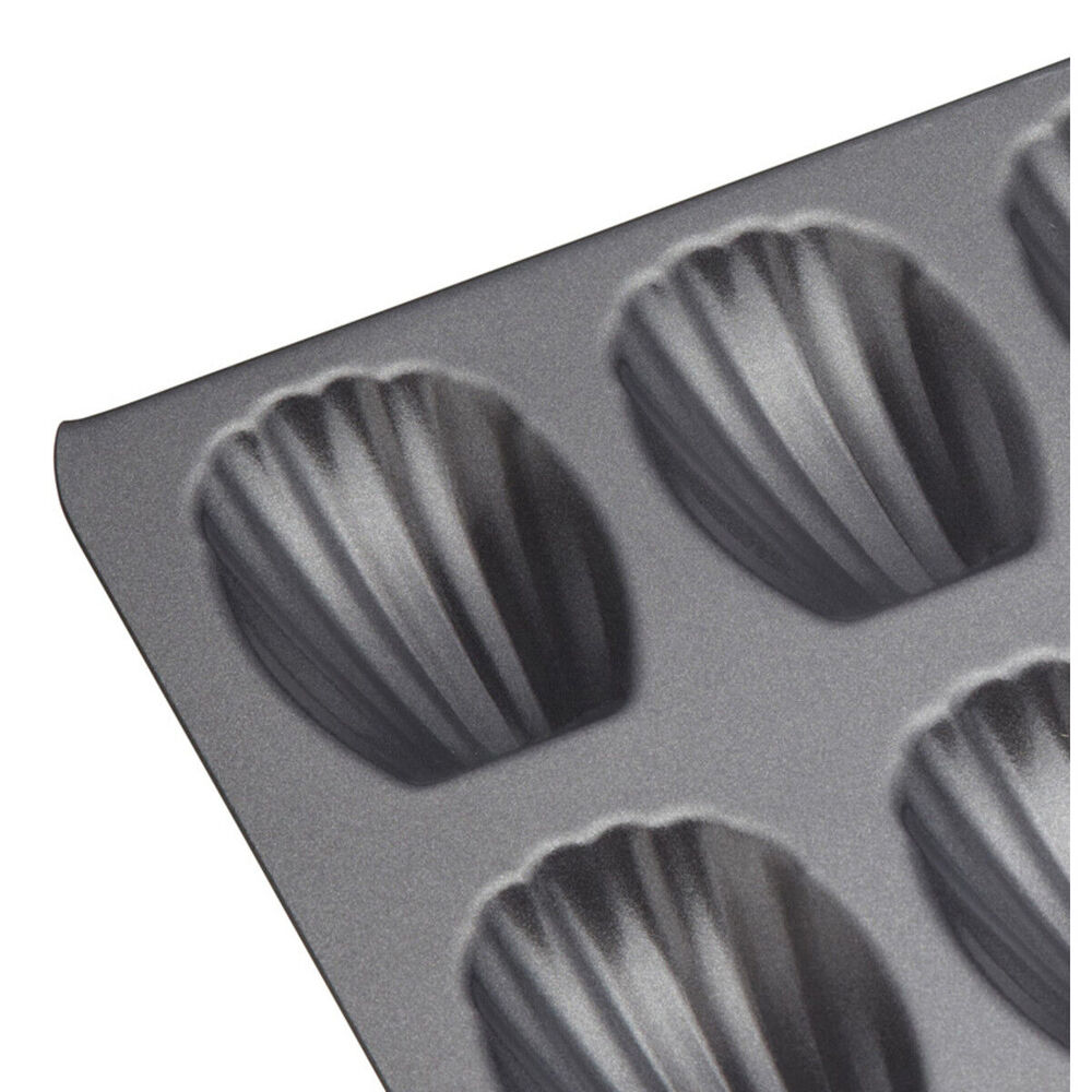 81101-mastercraft-40x20cm-heavy-base-12-cup-non-stick-madeleine-pan-black