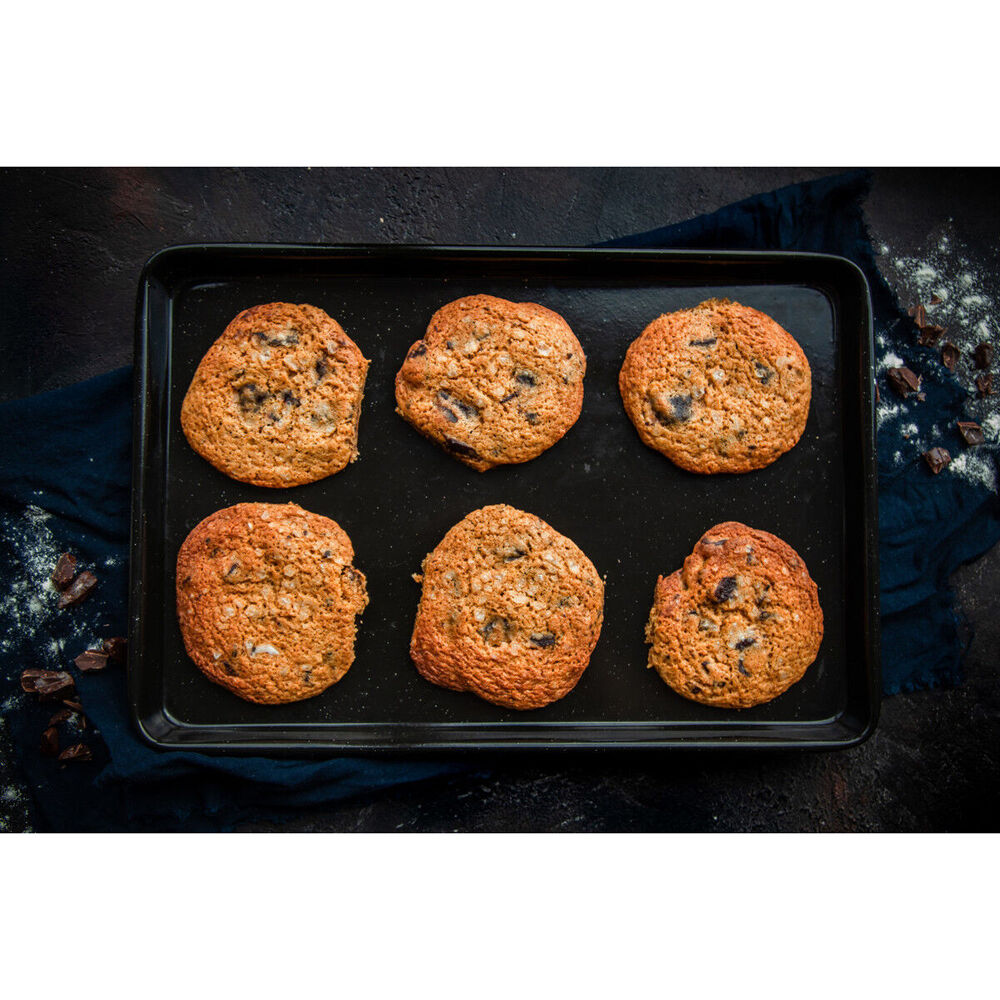 81258-mastercraft-24cm-rectangle-pro-vitreous-enamel-baking-sheet-black