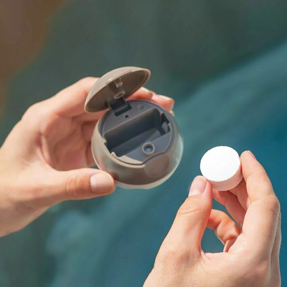 29044-intex-floating-pool-water-chlorine-tablet-dispenser-bag