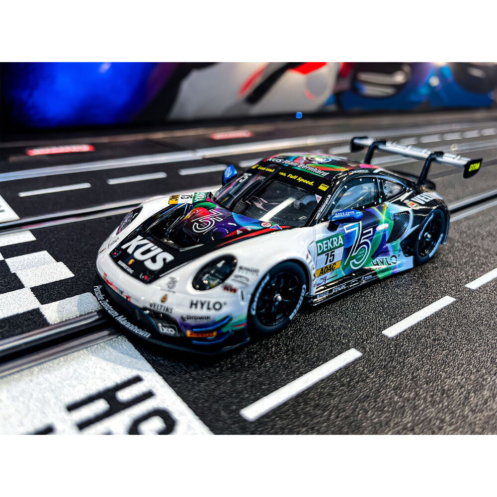72332003-carrera-porsche-911-gt3-r-team-bernhard-no-75-dtm-2023-8y