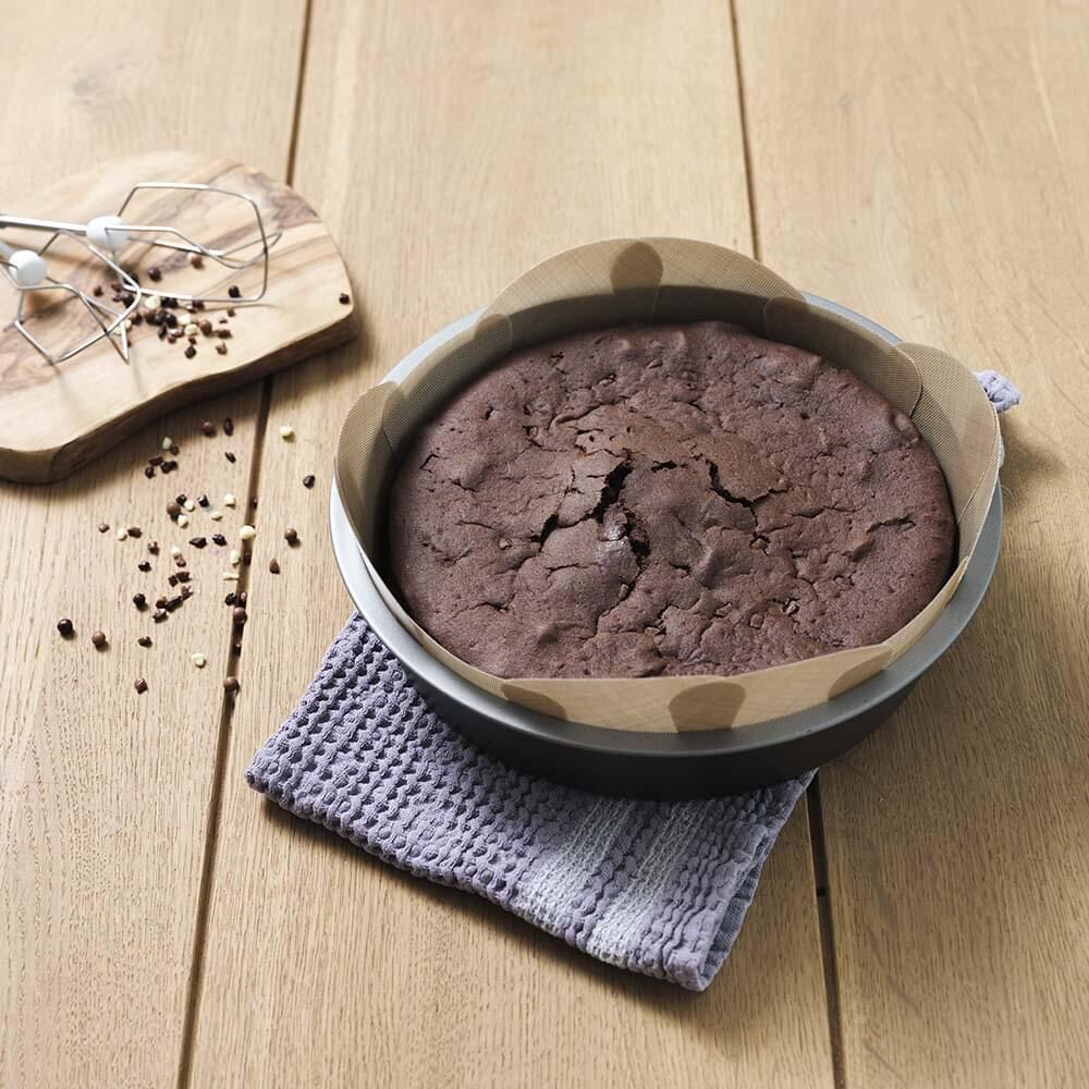 1-fff-478-nostik-silicone-fibreglass-cake-tin-liner-round-20cm-brown
