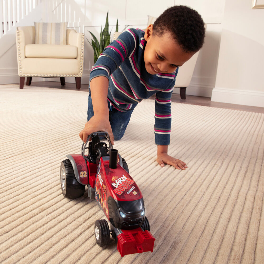 47465-big-farm-case-1-16-ih-barn-buster-puller-tractor-40x22-8cm-kids-red-3y
