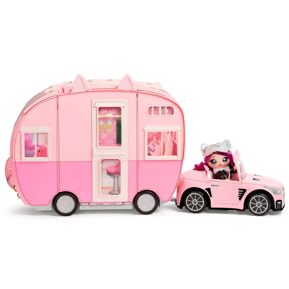 575672-na-na-na-surprise-kitty-cat-camper