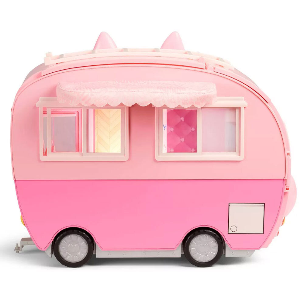 575672-na-na-na-surprise-kitty-cat-camper