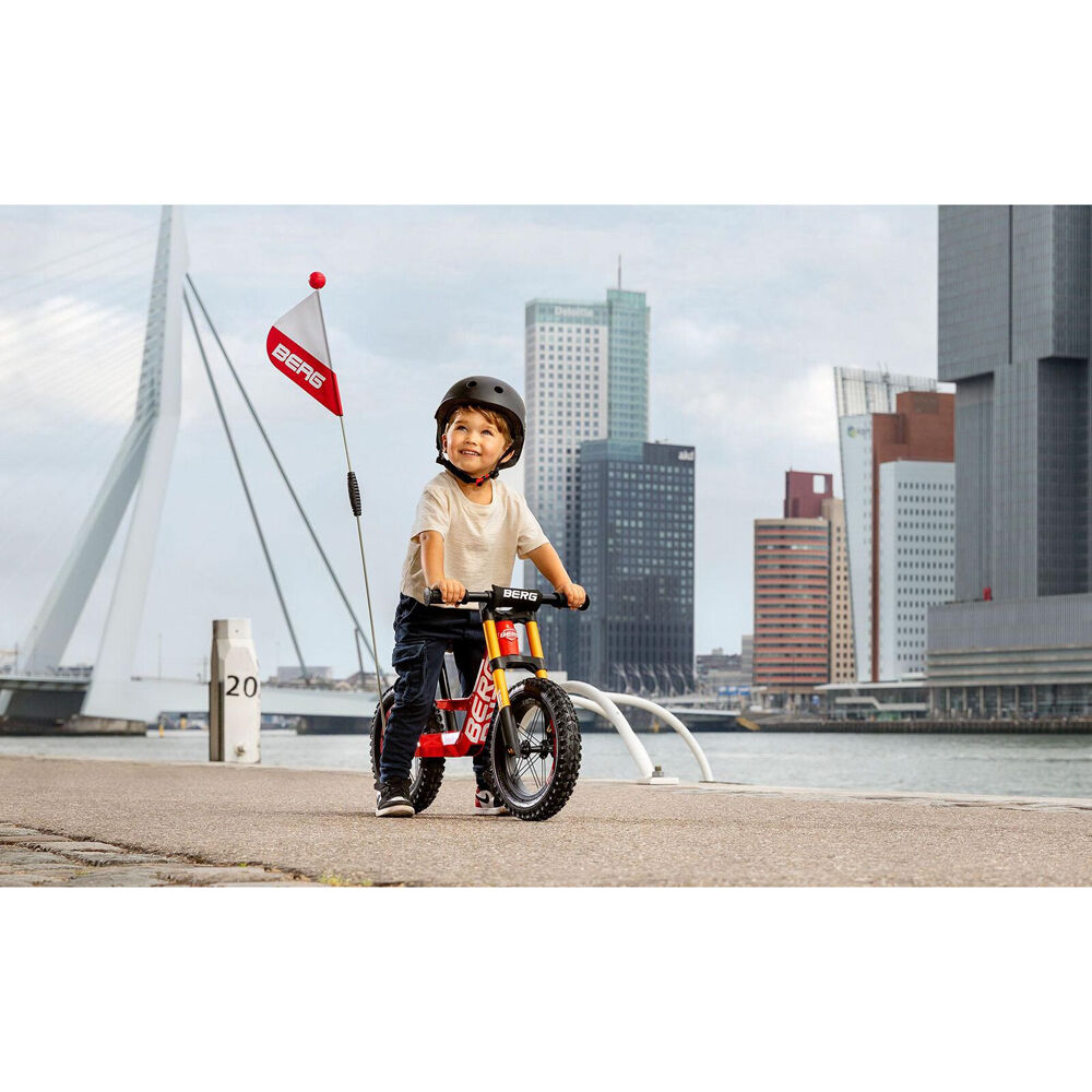16-00-04-00-berg-plastic-foam-safety-helmet-small-kids-48-52cm-black